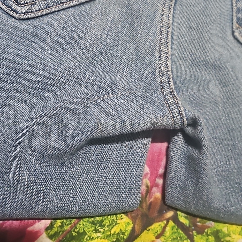 Mother High Waisted Raw Hem Blue Jeans Size 25 - Picture 6 of 9